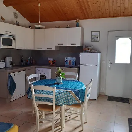 Hébergement de vacances Maison Charmante Proche Forêt - 4 Pers. - Fr-1-323-606